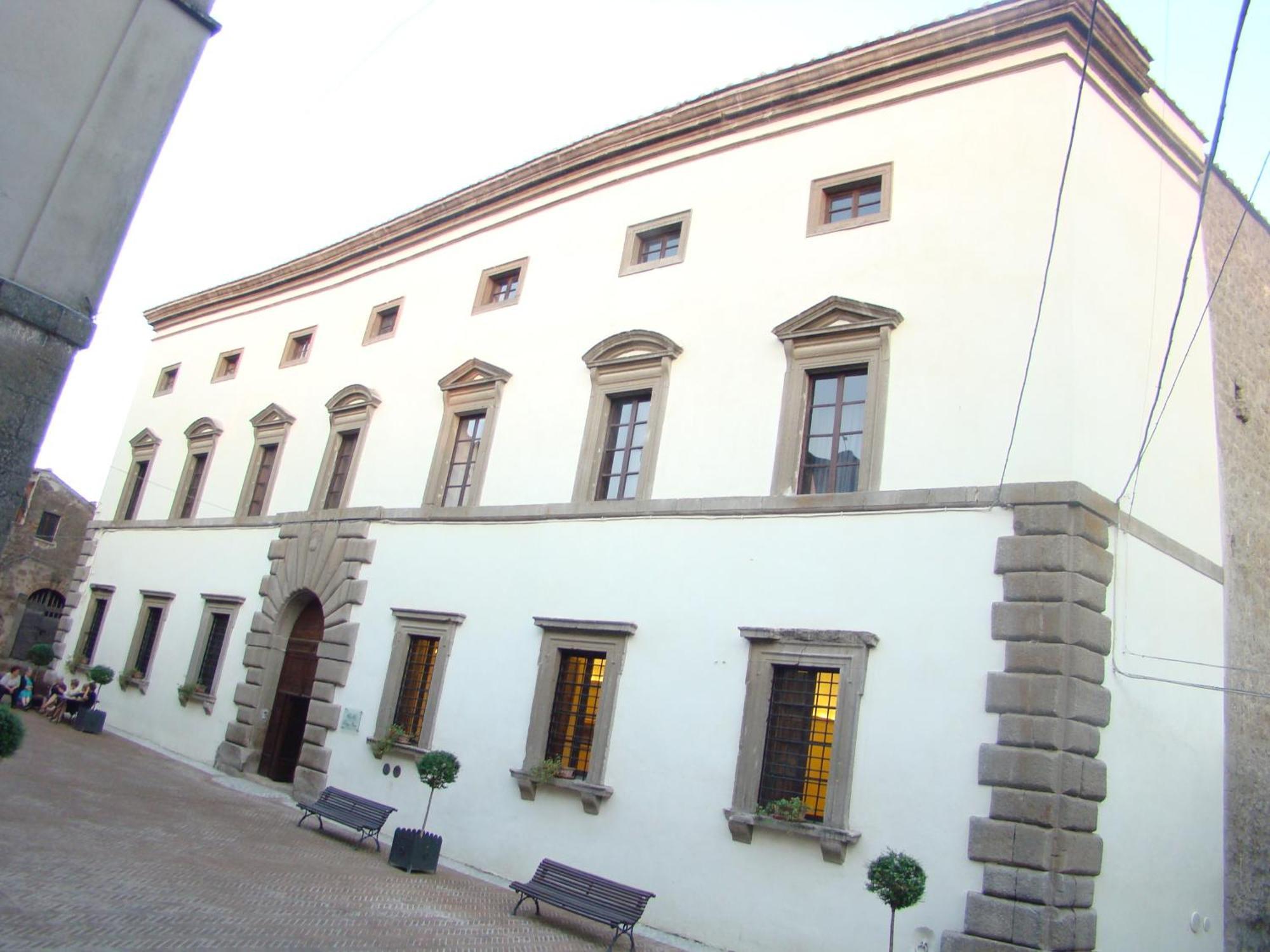 Palazzo Orsini Bed & Breakfast Bomarzo Exterior photo